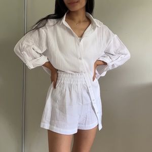 NWT ShowPo White Ronaele Shirt Collared Basic Shirt
